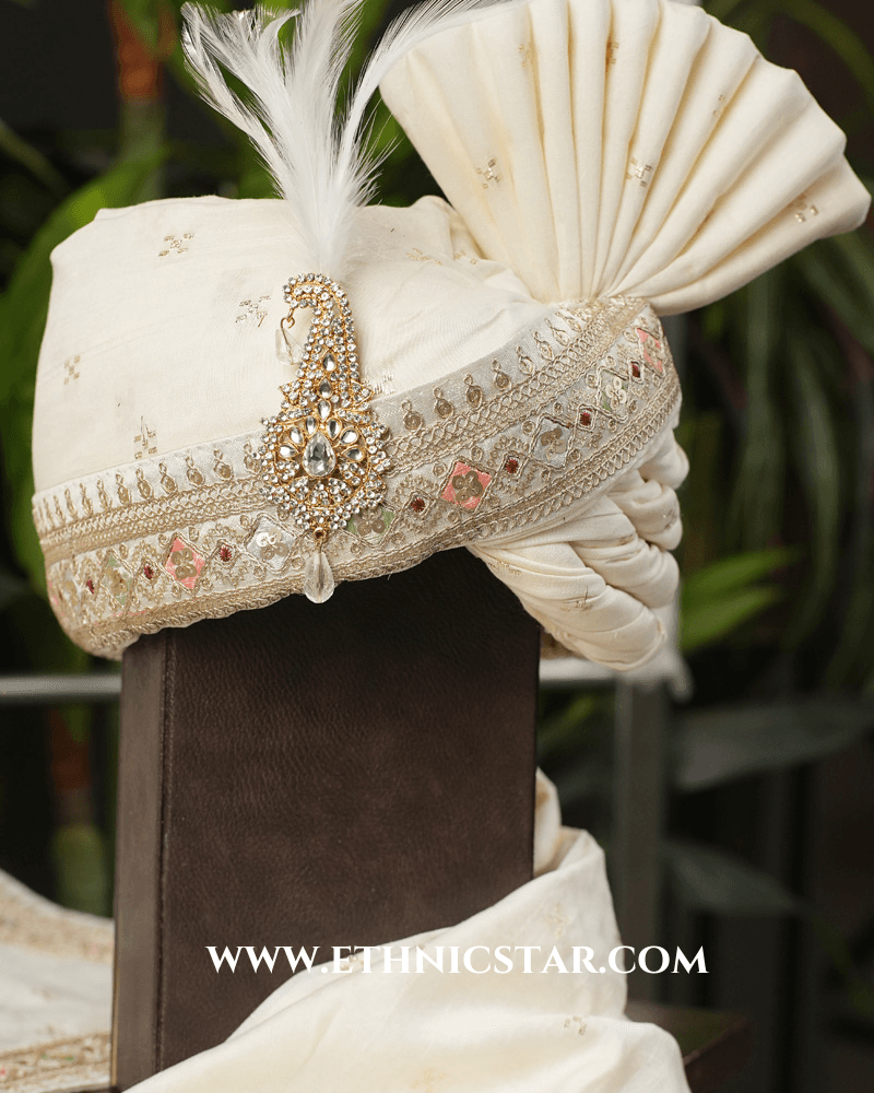 Classic Embroidered Turban And Dupatta In Cream Color